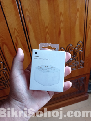 Apple Adapter (20W)